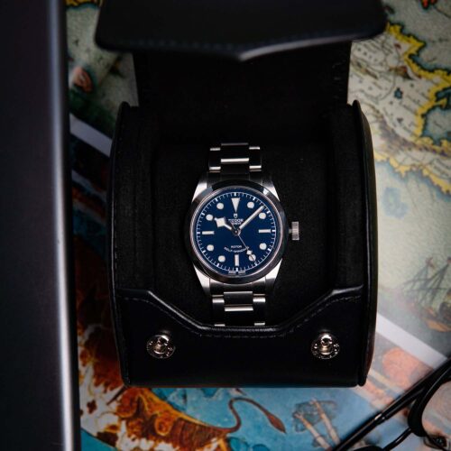 Grail Black 1